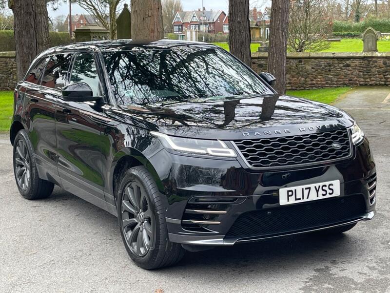 View LAND ROVER RANGE ROVER VELAR 2.0 D180 R-Dynamic SE