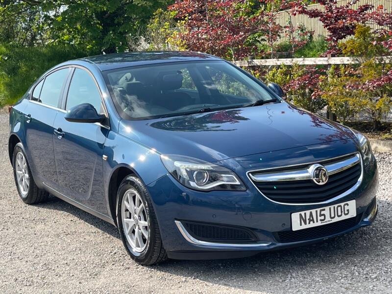 View VAUXHALL INSIGNIA 2.0 CDTi ecoFLEX Design Nav