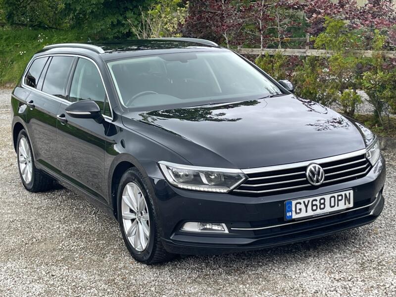 View VOLKSWAGEN PASSAT 1.5 TSI EVO SE Business