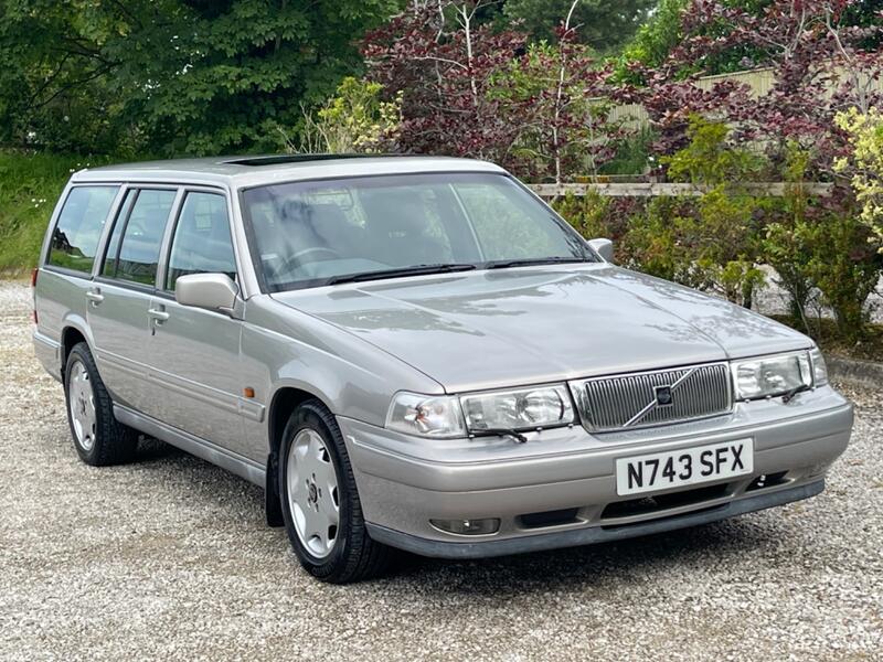 View VOLVO 960 3.0 24V Auto Estate