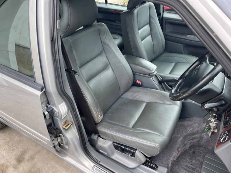 VOLVO 960