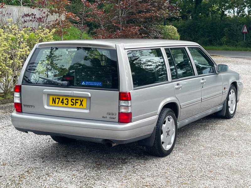 View VOLVO 960 3.0 24V Auto Estate