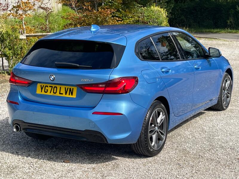 View BMW 1 SERIES 1.5 116d Sport