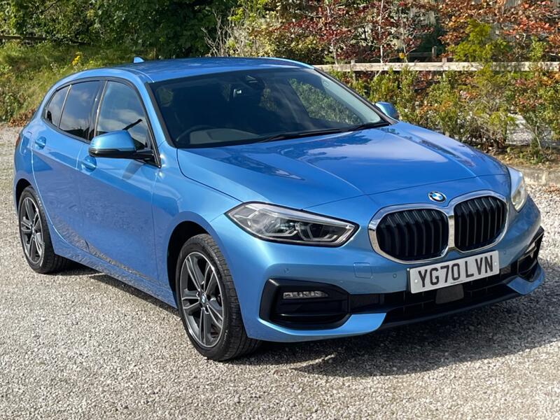 View BMW 1 SERIES 1.5 116d Sport