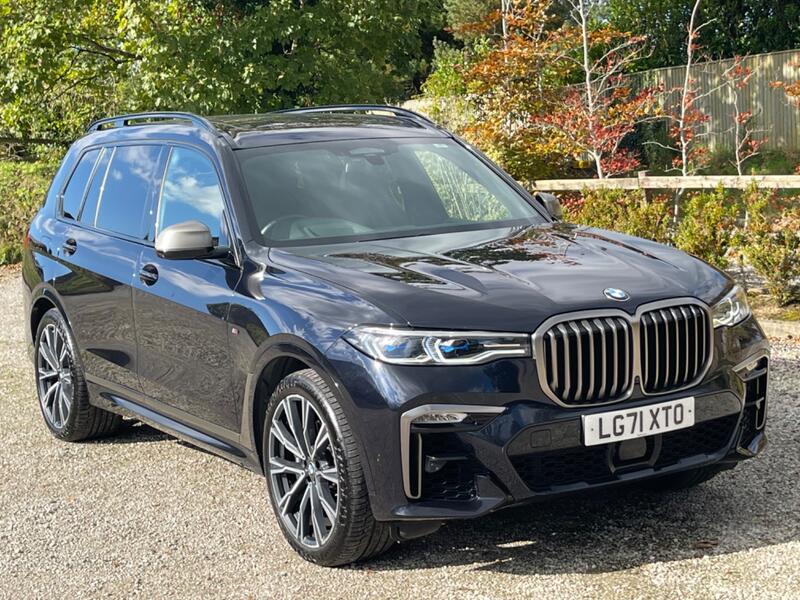 View BMW X7 4.4 X7 M50i