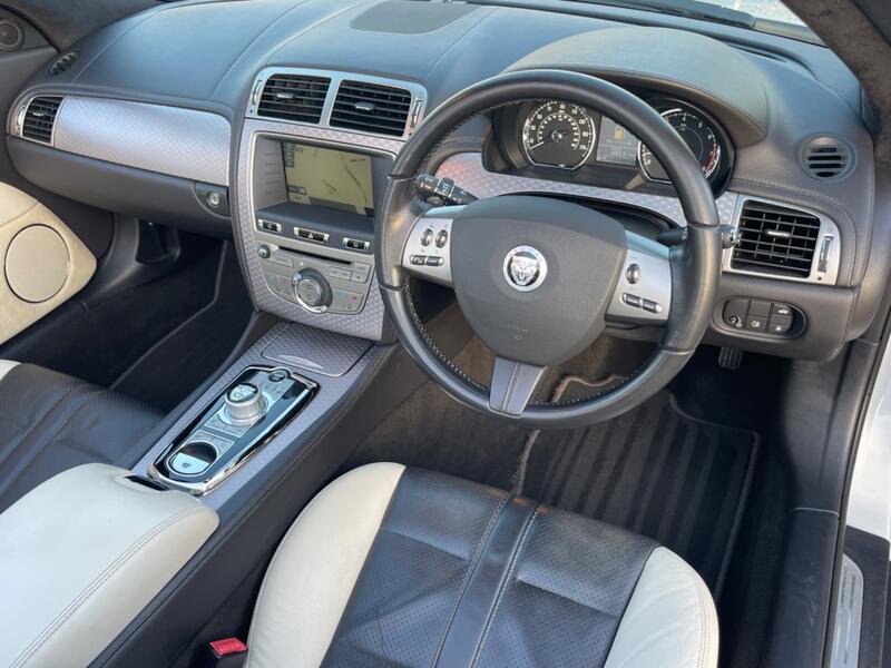 JAGUAR XK
