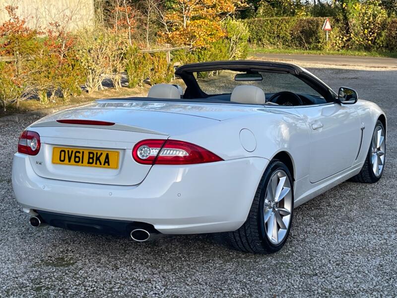 View JAGUAR XK 5.0 V8