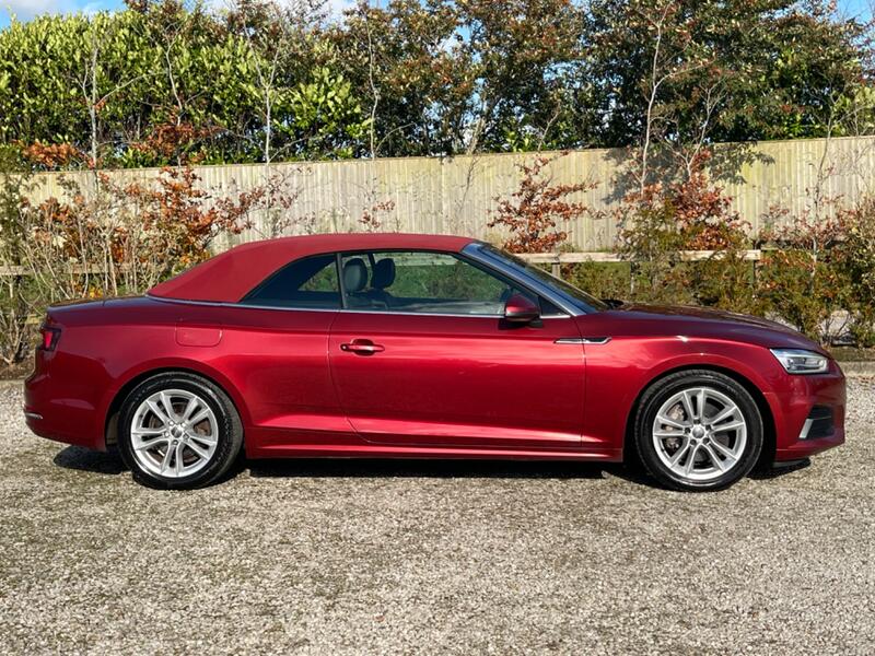 View AUDI A5 2.0 TDI Sport
