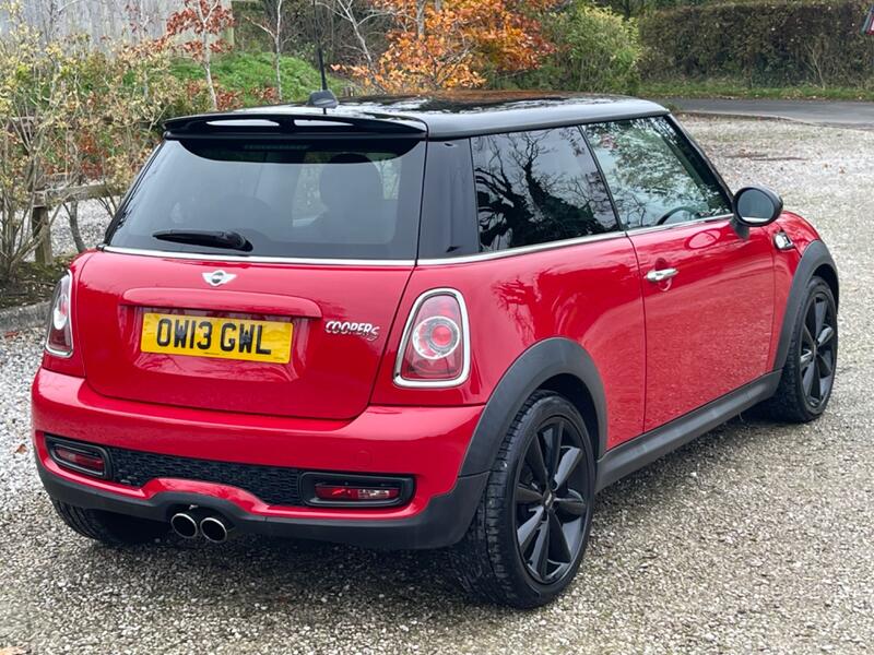 View MINI HATCH 1.6 Cooper S Hatch