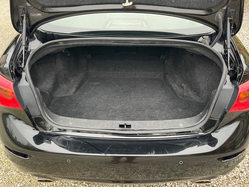 INFINITI Q50