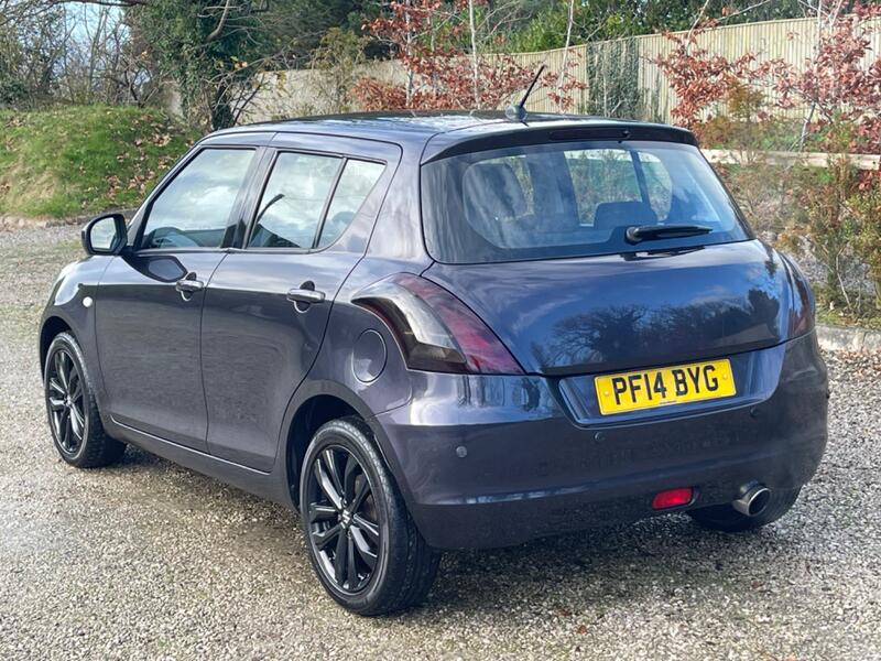 SUZUKI SWIFT