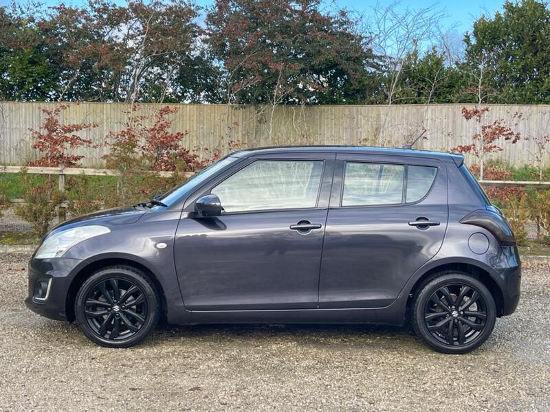 SUZUKI SWIFT