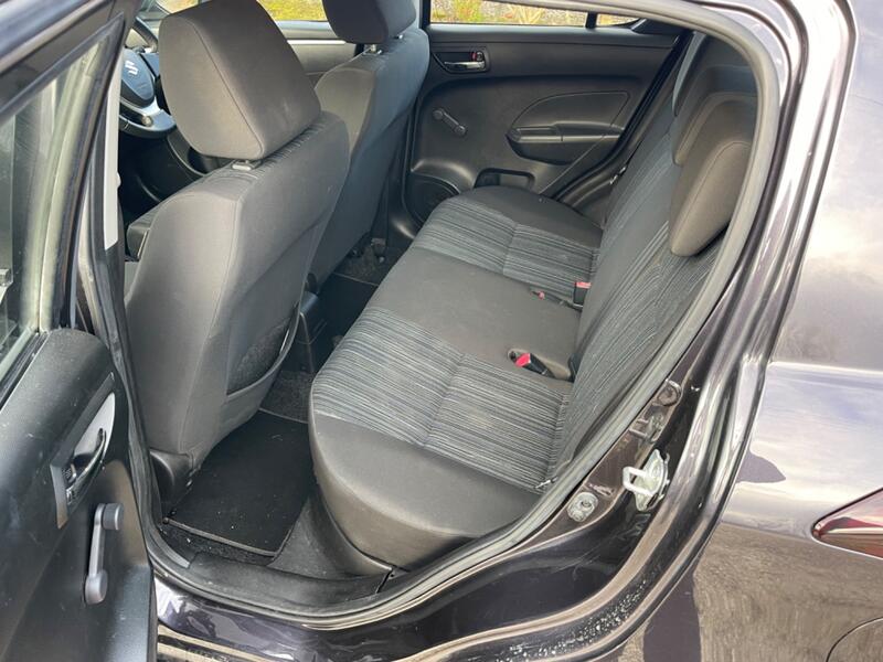 SUZUKI SWIFT