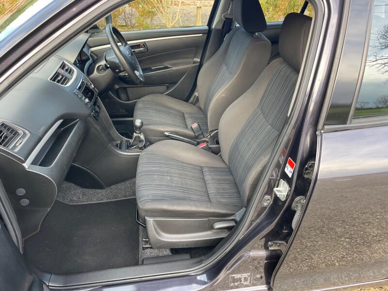 SUZUKI SWIFT
