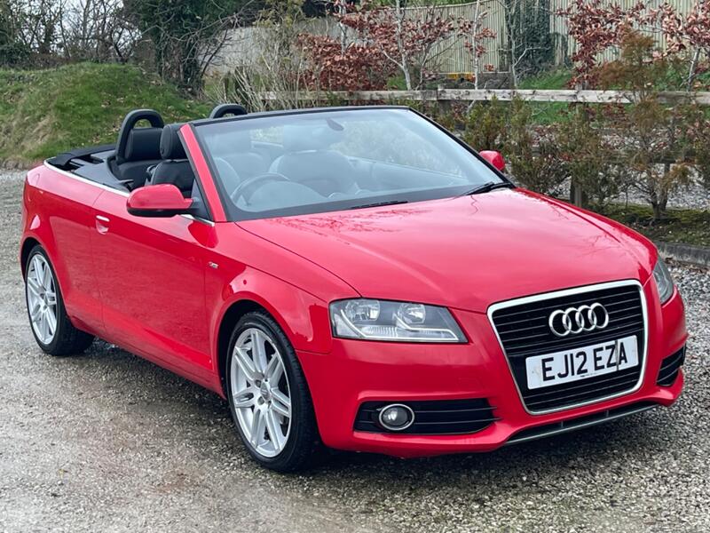 View AUDI A3 1.6 TDI S line