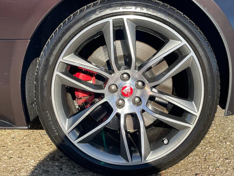 JAGUAR F-TYPE