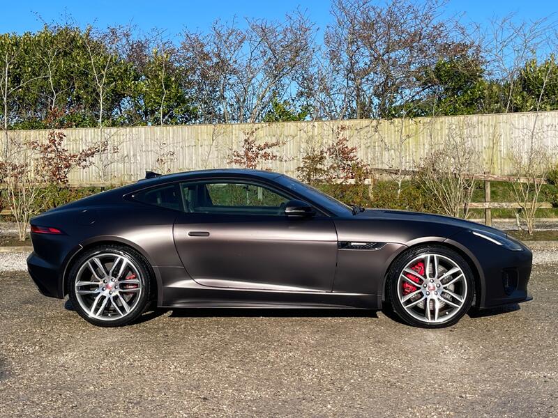 View JAGUAR F-TYPE 3.0 V6 R-Dynamic