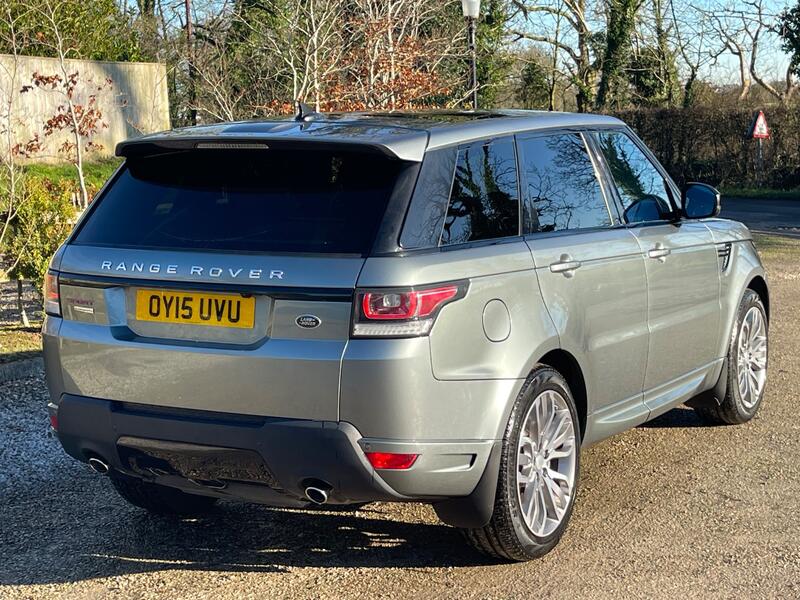 View LAND ROVER RANGE ROVER SPORT 3.0 SD V6 Autobiography Dynamic