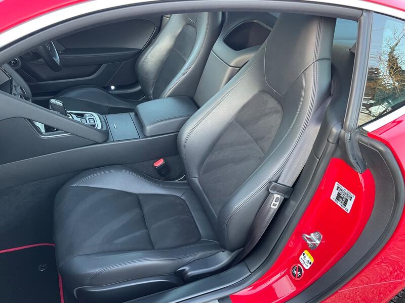 JAGUAR F-TYPE