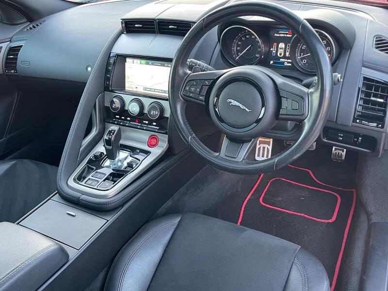 JAGUAR F-TYPE