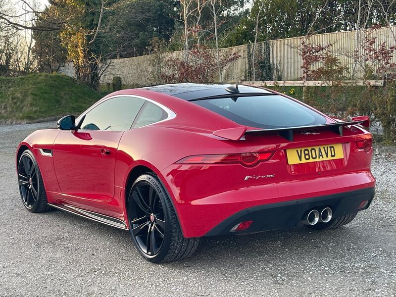 JAGUAR F-TYPE