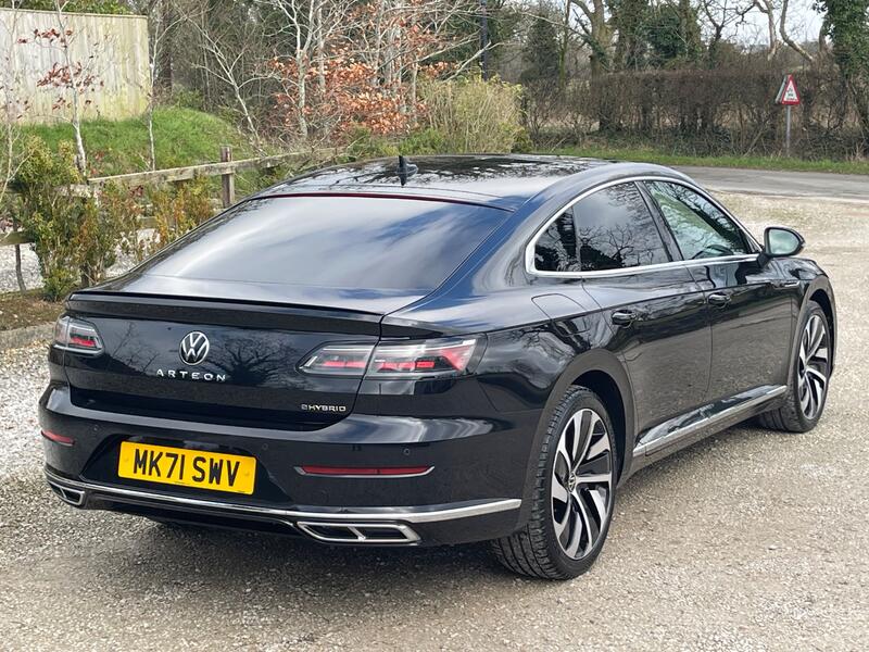 View VOLKSWAGEN ARTEON 1.4 TSI 13kWh R-Line