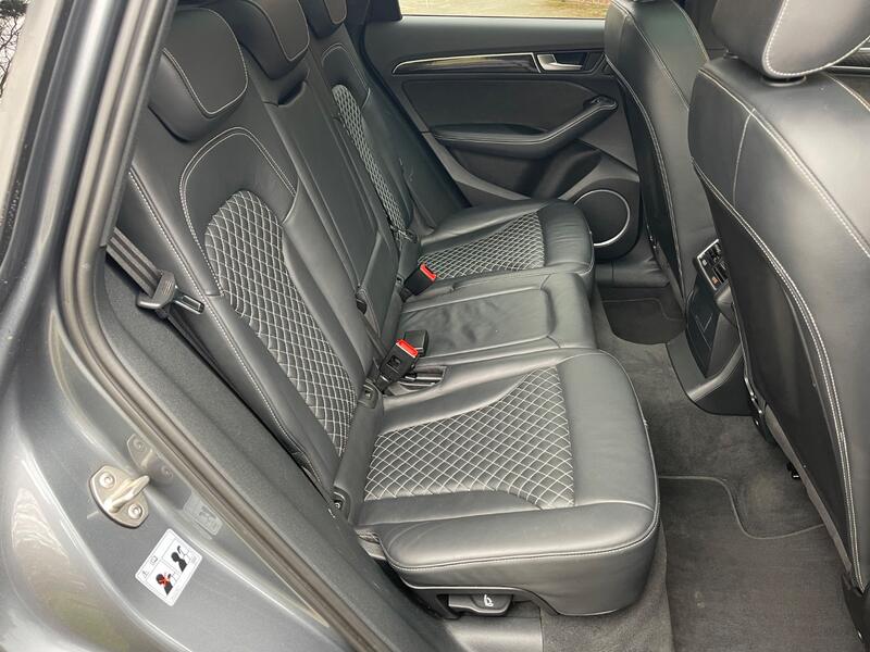 AUDI SQ5