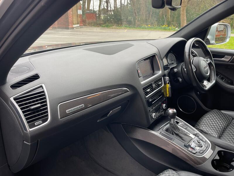 AUDI SQ5