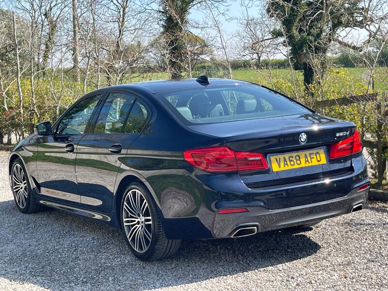BMW 5 SERIES