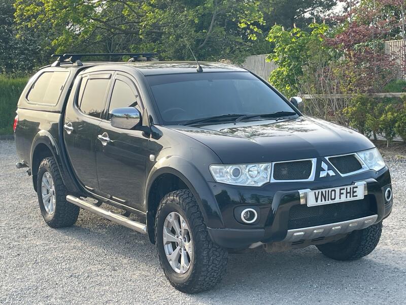 View MITSUBISHI L200 2.5 DI-D Barbarian
