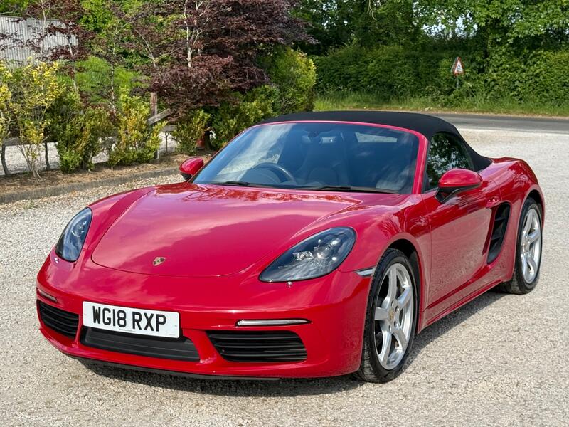 PORSCHE 718