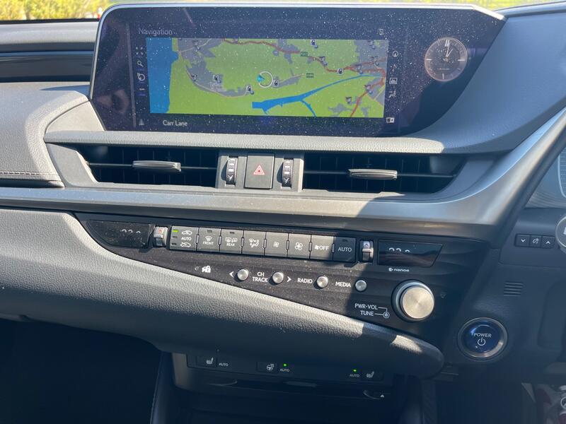 LEXUS ES 300H