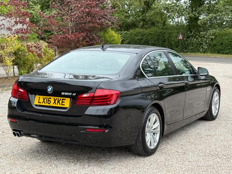 View BMW 5 SERIES 2.0 520d SE Saloon