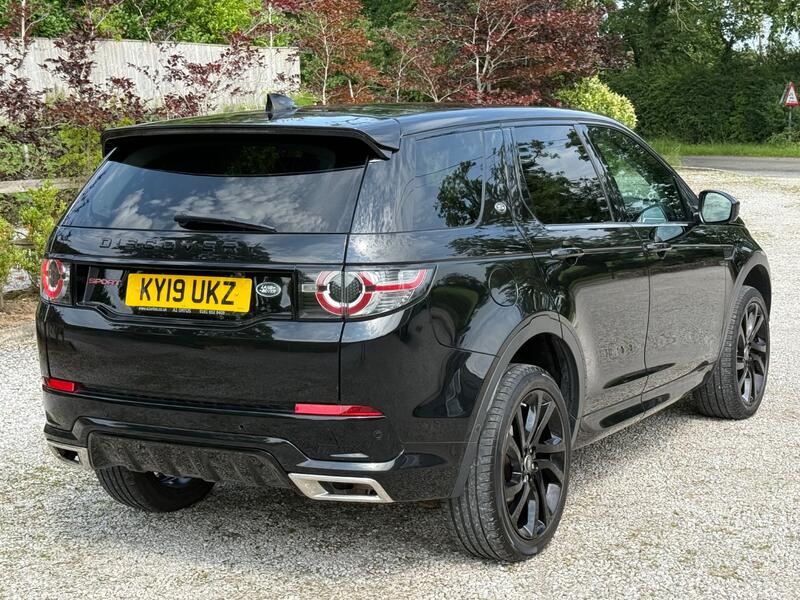 View LAND ROVER DISCOVERY SPORT 2.0 TD4 HSE Luxury
