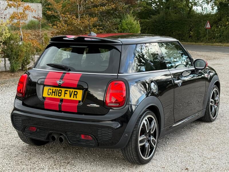 View MINI HATCH 2.0 John Cooper Works Hatch