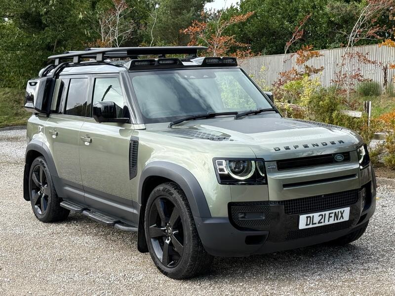 View LAND ROVER DEFENDER 110 3.0 D250 MHEV First Edition