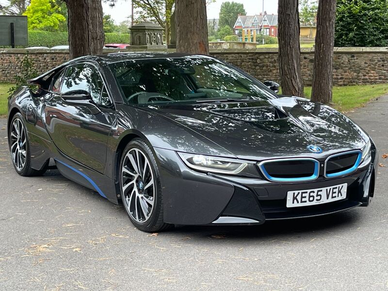 BMW I8