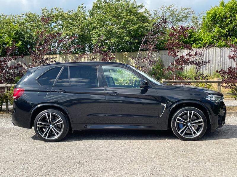 View BMW X5 4.4 X5 M Individual 