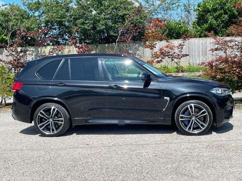 View BMW X5 4.4 X5 M